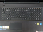 Die Lenovo typische AccuType Tastatur ist mit an Bord.