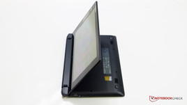 Lenovo IdeaPad Flex 10 im "Stand-Modus"