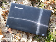 Wer mit seinem IdeaPad S10-3 unterwegs ist, der kann sich über die unempfindlichen Materialien