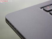 mit einer geriffelten, griffigen Handauflage.