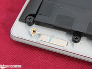 Kleine Magnete (Frontkante der Base) ..