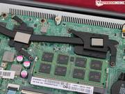 Eine Heatpipe führt die Abwärme von GPU und CPU ab.