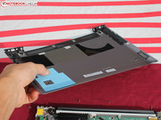 Schrauben lösen, Deckel herunter ..