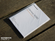 Zum Lieferumfang gehören keine Datenträger, lediglich dieses Handbuch / Garantiekarte ist an Bord (kein Poliertuch).