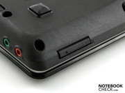 Unscheinbar wurde der Kartenleser untergebracht, der auch xD lesen kann.