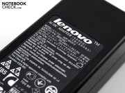 Es leistet 90 Watt, was für den maximalen Bedarf mehr als ausreicht.