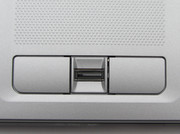 Pfiffig: Der Fingerabdruckleser dient auch als Scrollrad.