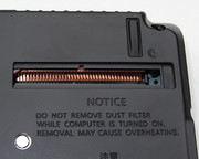 Die dritte Klappe ermöglich eine Reinigung des Kühlkörpers.