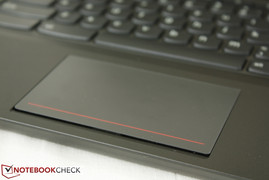 Das große ThinkPad-artige Touchpad ist eine riesige Verbesserung gegenüber dem Yoga 11 und Yoga 11S.