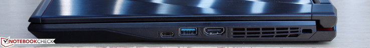Rechts: USB Type-C + Thunderbolt 3, USB 3.0, HDMI 1.4, Kensington Lock
