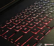 Die Tastatur punktet mit einer mehrfarbigen Beleuchtung.