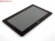 Daneben gibt es nur noch das Satellite W30Dt-A-100 (13-Zoll) mit gleicher APU aber mit konventioneller Festplatte.