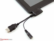 Das Dongle verbindet sich mit dem DockingPort.