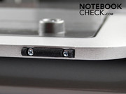 und die Details stimmen (Gummifuß).