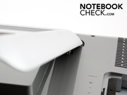 und wiegt allein schon 2 Kilogramm (geschätzt).