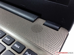 Einer der beiden Lautsprecher