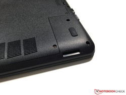 Der Kartenleser ist sehr schlecht erreichbar