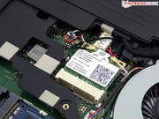 Ein RAM-Sockel von zweien ist noch nicht belegt. Das Kühlsystem kann gereinigt werden.