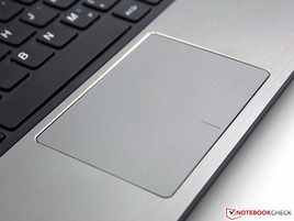 Touchpad: fast kein Tastenhub, schwergängig