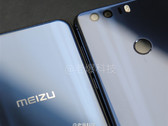 Das Meizu X erinnert im Design an das Honor 8 von Huawei.