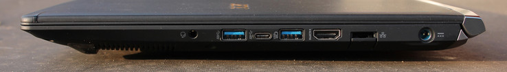 rechts: Audio-Kombi Mic+Line, 2x USB 3.0, USB 3.0 Typ C, HDMI, RJ45 Ethernet, Netzteil