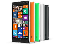 Microsoft: 5 Zoll Windows-8.1-Phone Nokia Lumia 930 im Handel
