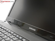 Klavierlack-Elemente dürfen natürlich ebenfalls nicht fehlen.