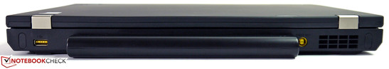 Rückseite: powered USB 2.0, 94-Wh-Akku, Netzanschluss