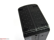 Das Gehäuse wird an den Kühlöffnungen recht warm.