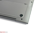 4 Gummifüße sorgen für einen stabilen Stand.