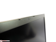 ...wird das Display sicher verschlosssen.