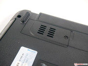 Ein weiterer Slot an der Unterseite...