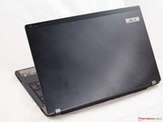 Der Metall-Deckel ist anfällig für Fingerabdrücke