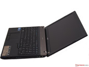 Der Öffnungswinkel beträgt ca. 150 Grad