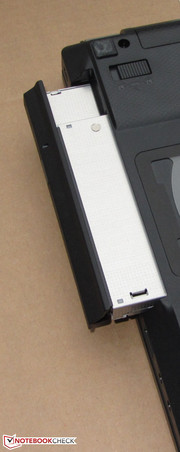 Wird diese entfernt, kann man das Laufwerk entnehmen.