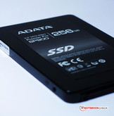 ...mit einem Aluminiumgehäuse.