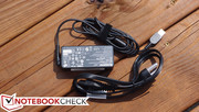 das 45-Watt-Netzteil