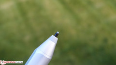 Zu den neuen Merkmalen gehört eine (austauschbare) Spitze, die Reibung erzeugt.