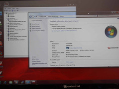 IFA 2010: Als Gamer wird Packard Bell sein LX86 nicht bezeichnen, auch wenn die ATI HD 5850 diese Eigenschaft locker hergibt.