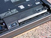 Das geöffnete Notebook zeigt die „Lautsprecher-Box“ des ProBook.