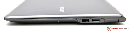 Rechte Seite: 2x USB 2.0, Kartenleser