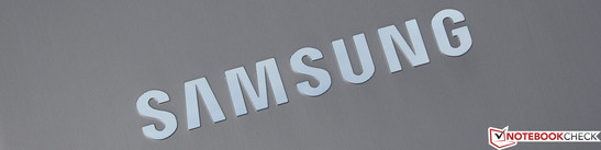 Samsung Series 7 700Z7C-S01DE: Stellt der 17-Zoller das schwache Display des 15.6-Zoll-Chronos (700Z5A-S01DE) ab?