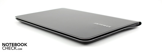 Samsung 900X3A i5-2537M: Starke Performance und lange Akkulaufzeiten, Intels Sandy Bridge und eine SSD machen es möglich.