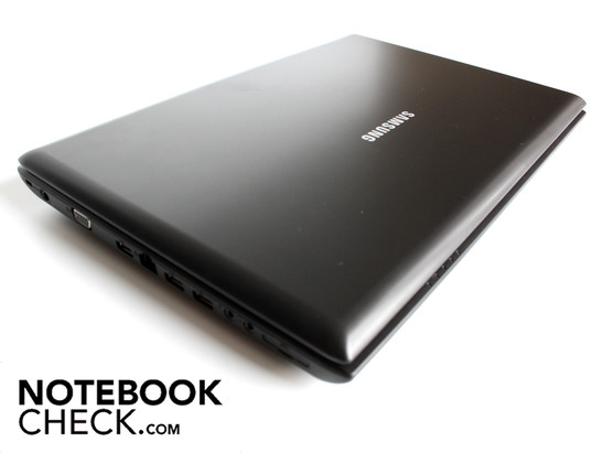 Samsung T4200 Esilo, ein leises und ausgesprochen nüchternes Office-Notebook