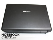 Der Deckel lässt sich leicht eindellen.