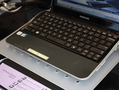 IFA 2010: Samsung NF210 Netbook in 10-Zoll – ernste Optik.