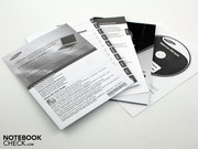 Die Sektion Zubehör meldet keine Datenträger, wohl aber einen Lizenzschlüssel für das installierte CyberLink DVD Suite.