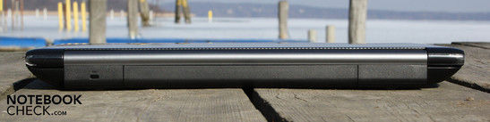 Rückseite: Kensington-Lock