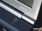 Als Grafiklösung ist die per Optimus abschaltbare NVIDIA GeForce G315M an Bord.