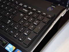 IFA 2010: Samsung SF310 – Mit freistehenden Tasten und